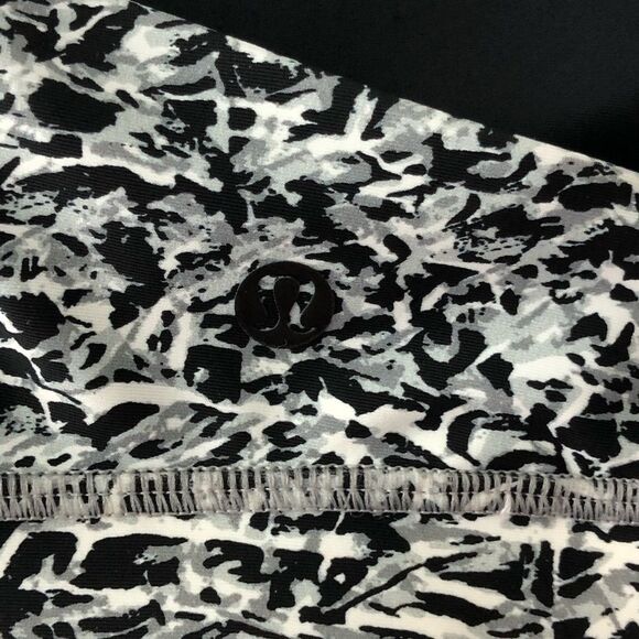 Lululemon Free To Be Bra H2O Mini Ripple White Seal Grey - Picture 12 of 13